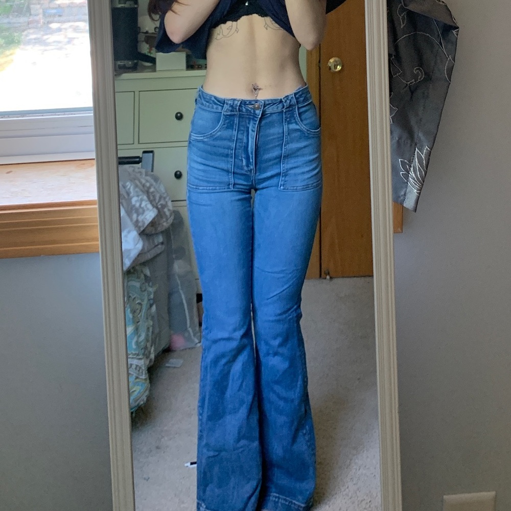 2/$35 🌷American Eagle high rise flare jeans